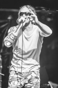 788F7F1E25C9A856FB7A8692A0A85F76 